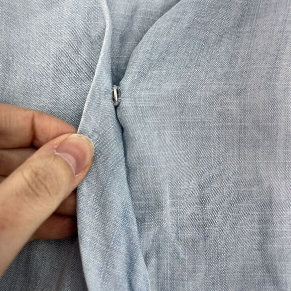 Cloth & Stone Womens Light Wash Long Sleeve Chambray Romper Size XS - Picture 4 of 7